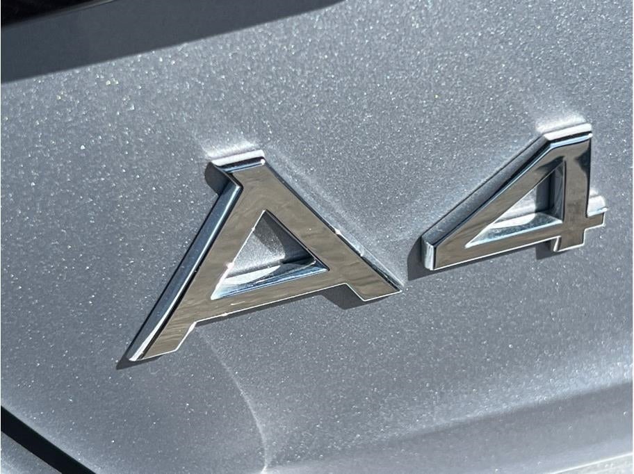 2022 Audi A4 40 TFSI Premium Sedan 4D